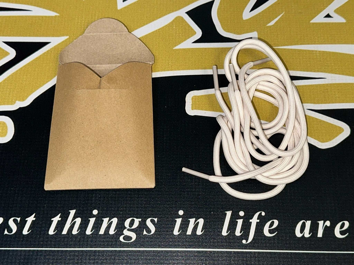 Yeezy 700 Cream Replacement Laces with Packaging